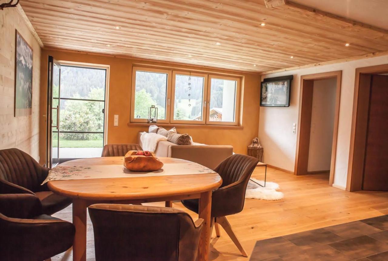 Alpenzauber Apartment Montafon Sankt Gallenkirch Bagian luar foto