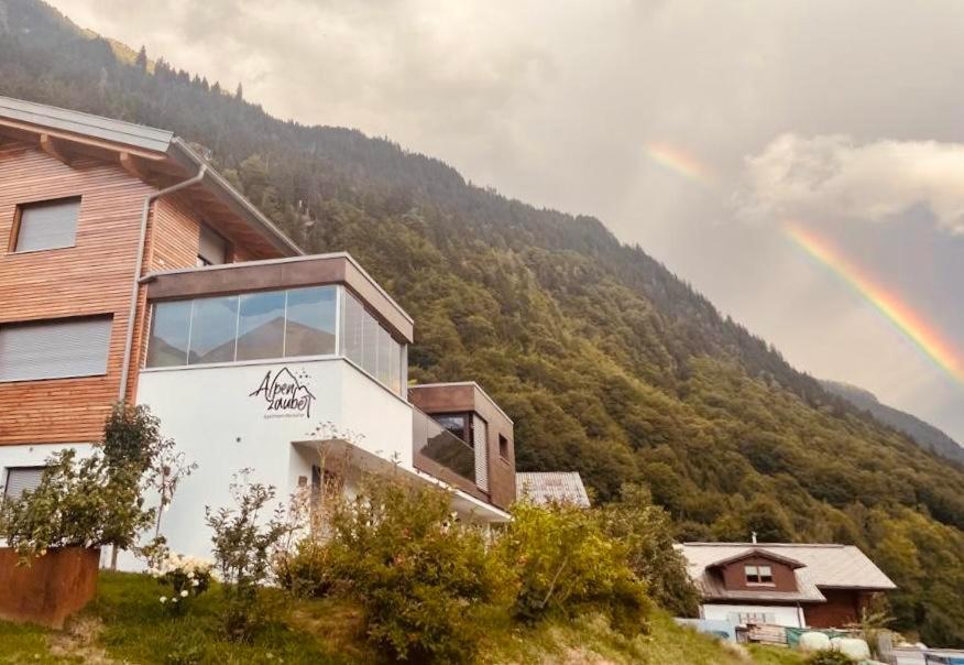 Alpenzauber Apartment Montafon Sankt Gallenkirch Bagian luar foto